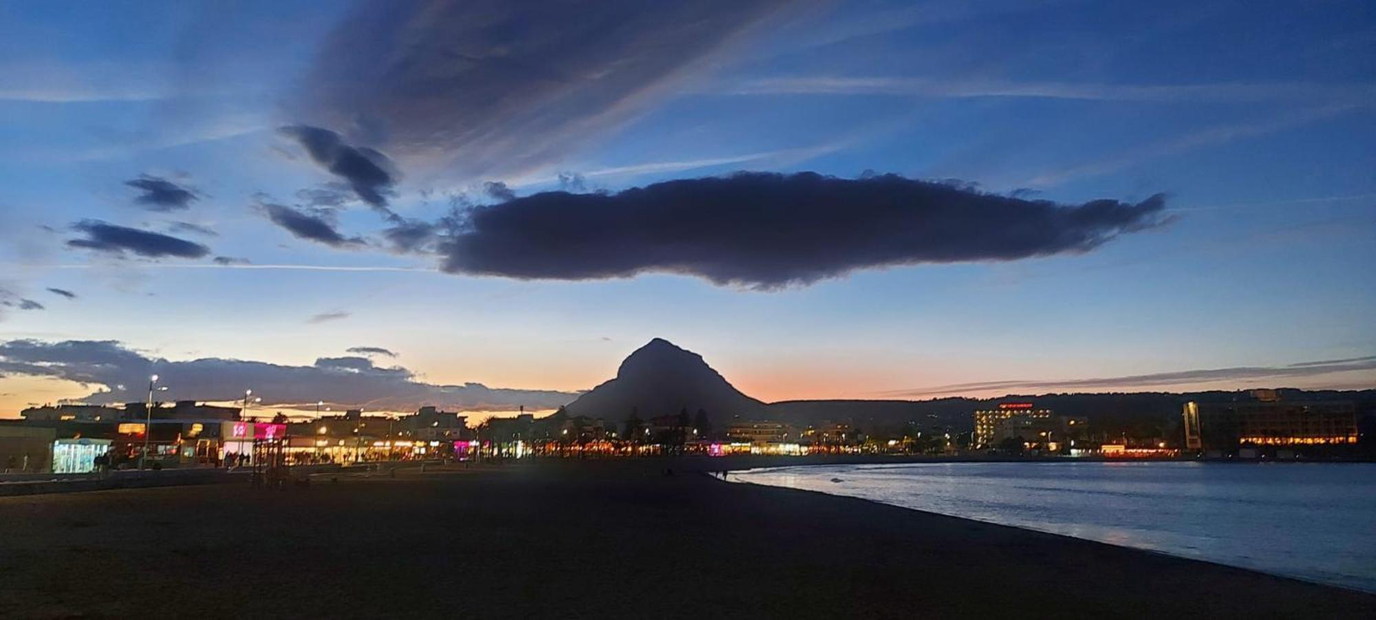 Mar-Beach Front Apartment In Javea Dış mekan fotoğraf
